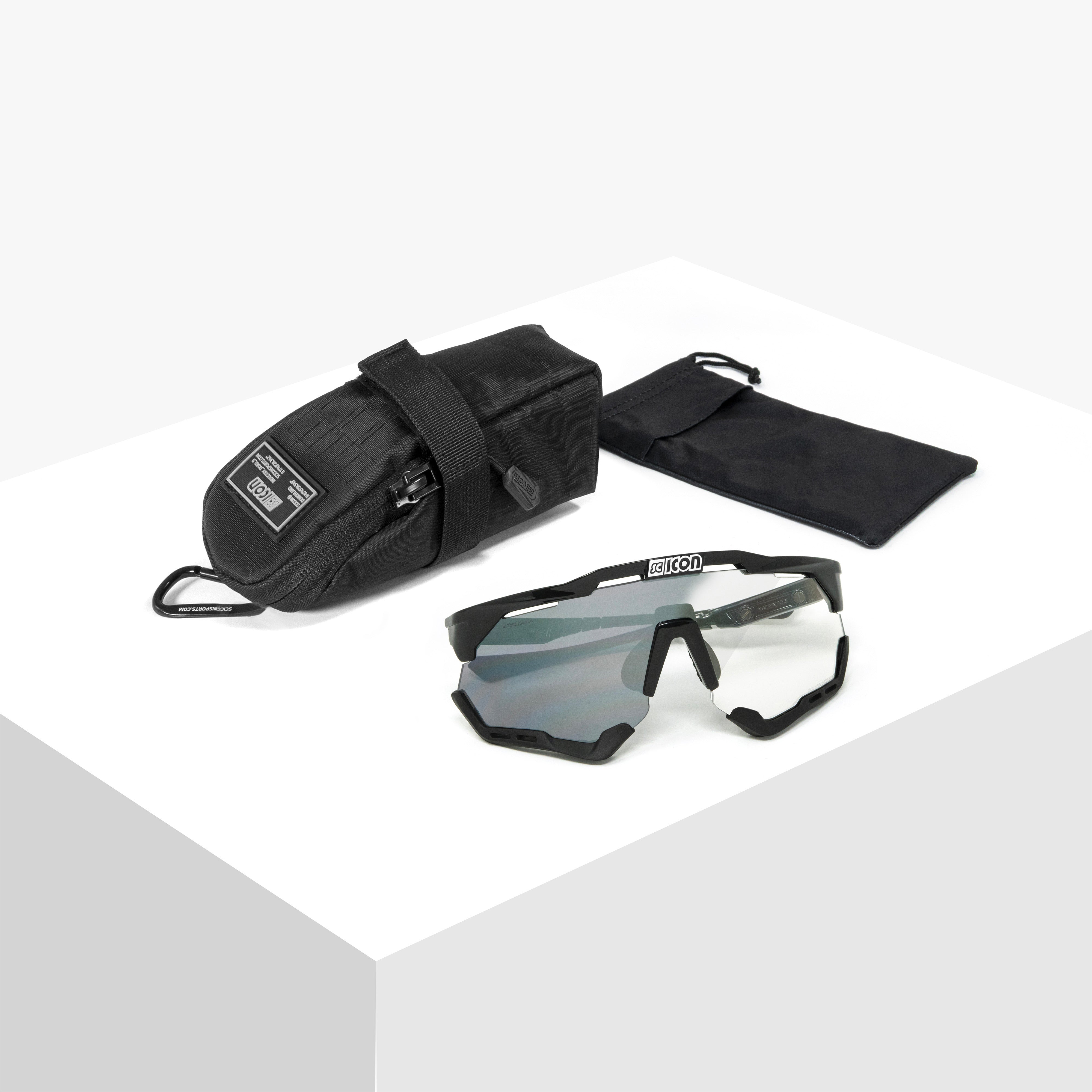 White Gloss/Photocromic Silver Aeroshade XL Sport Sunglasses