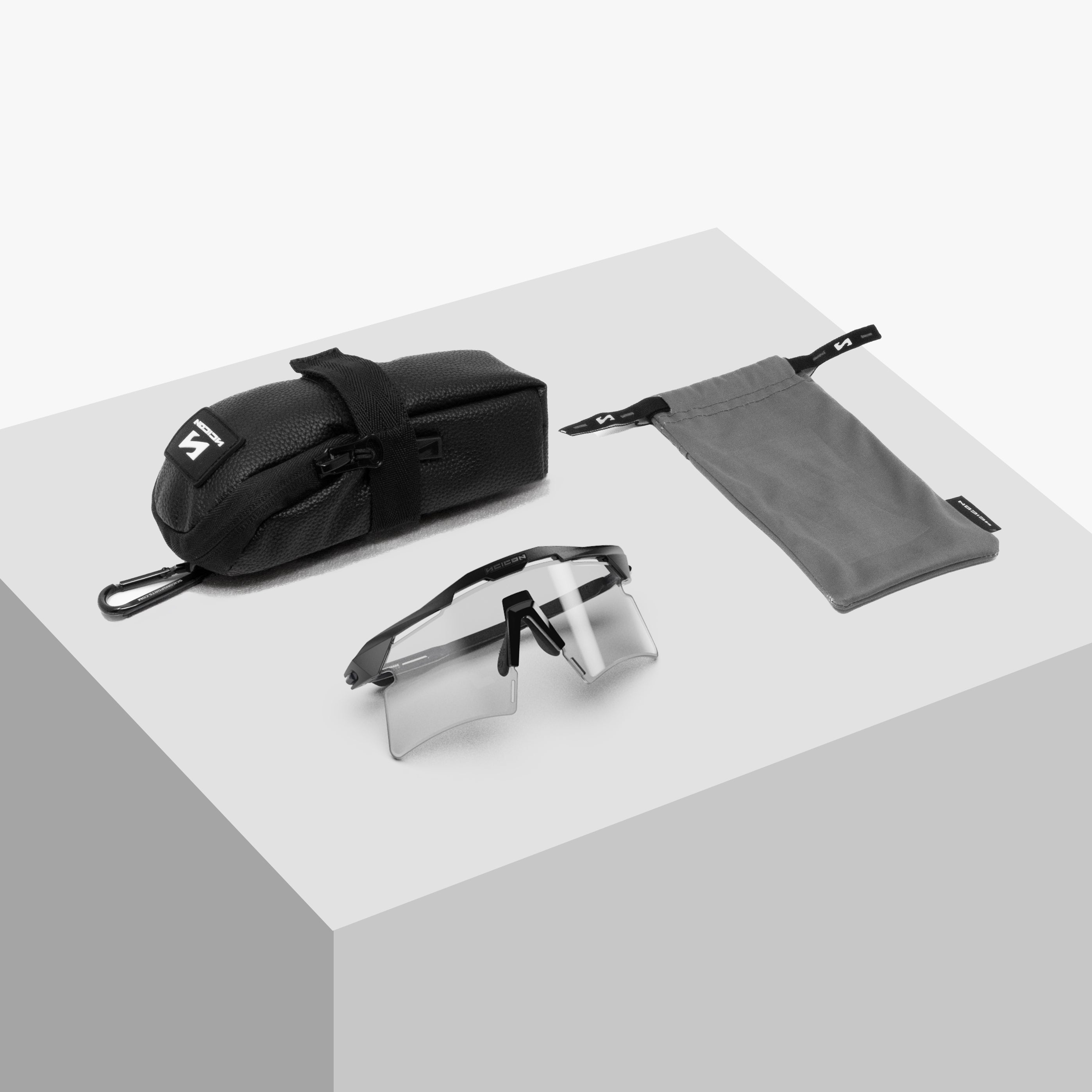 Aeroshade Titanium Box Content