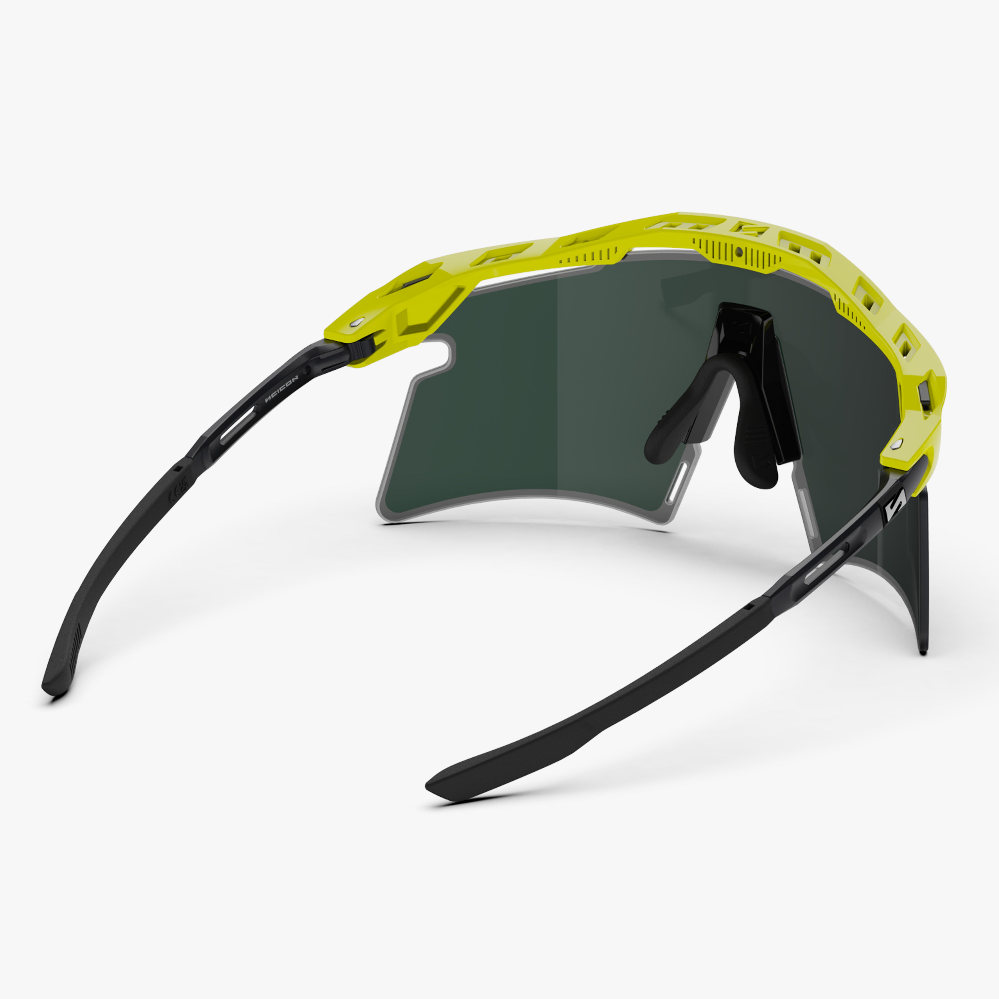OWNサングラス　♯ 17 GOLD TITANIUM/LIGHT GRAY Aeroshade 2.0 Titanium Sport Sunglasses | Scicon Sports