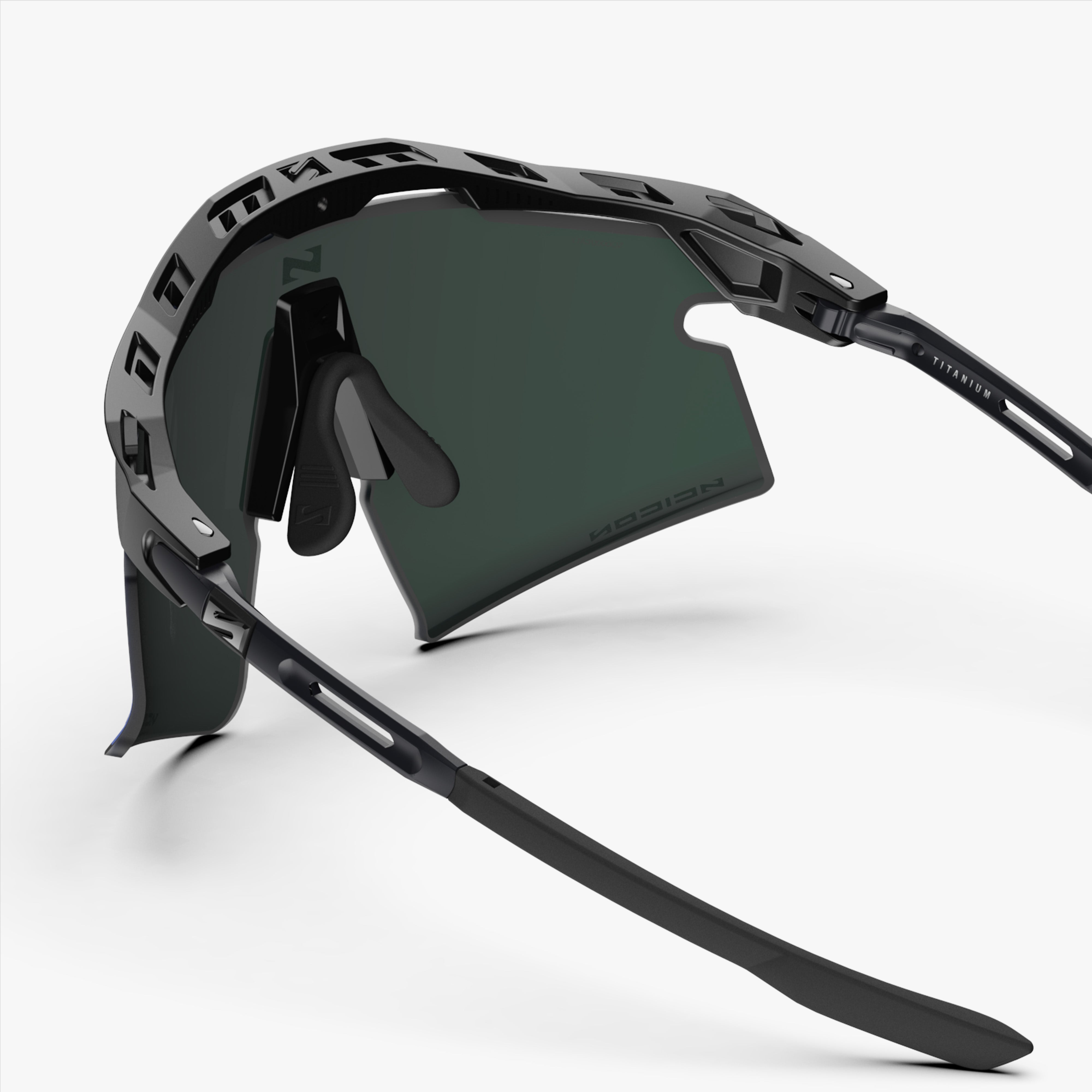 Aeroshade 2.0 Titanium Strake Matte Black Multimirror Blue Green detail