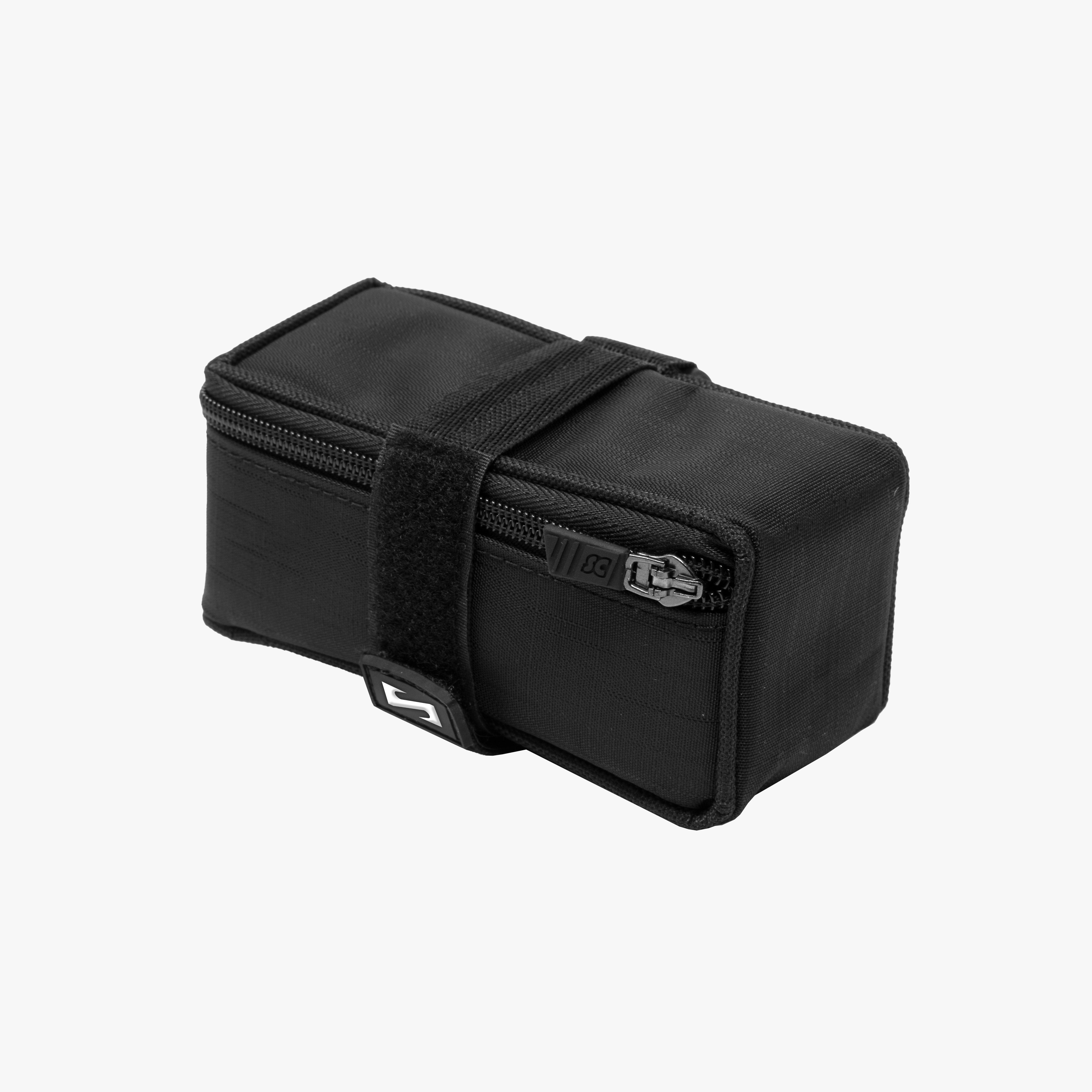 Elan 580 saddlebag