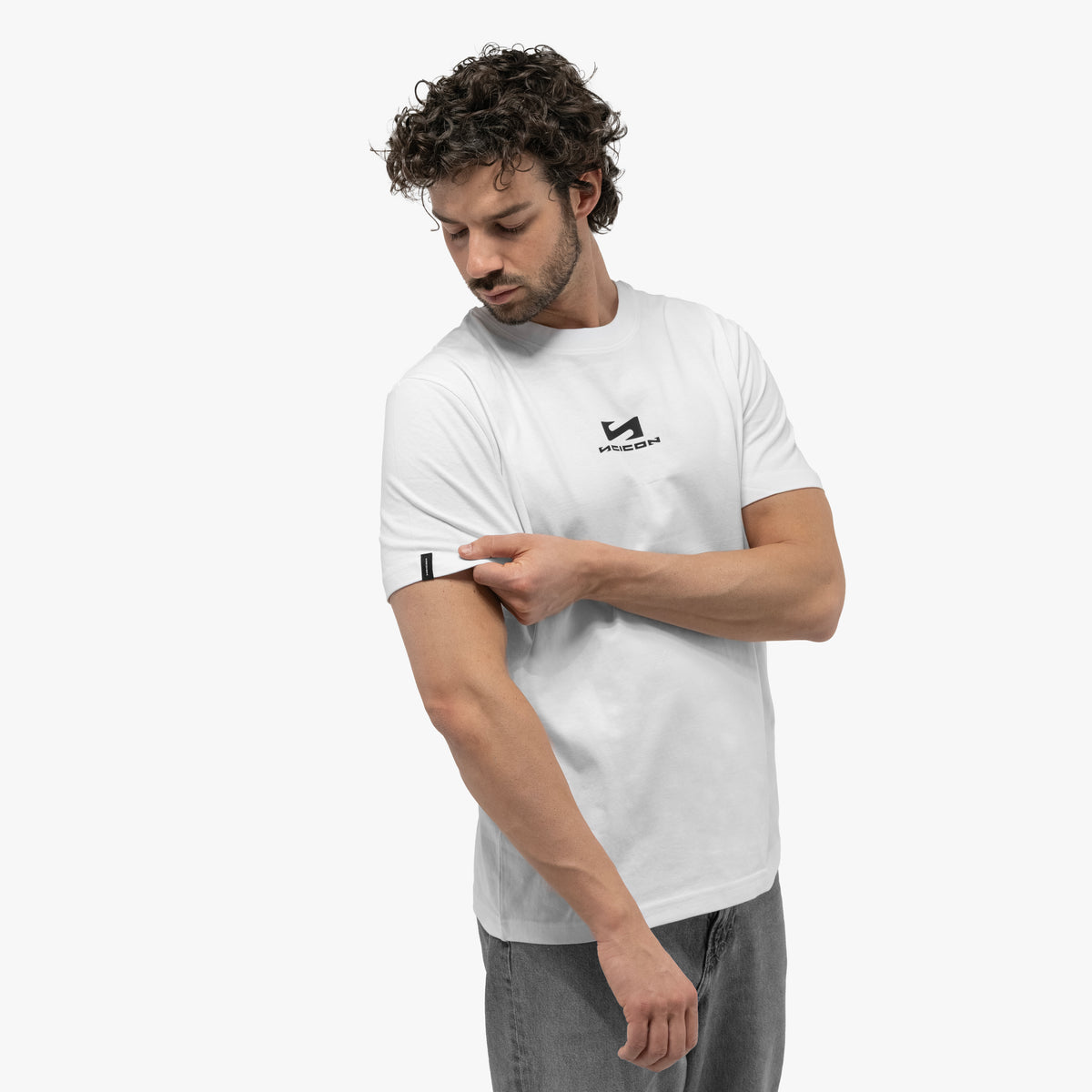 TS24051
