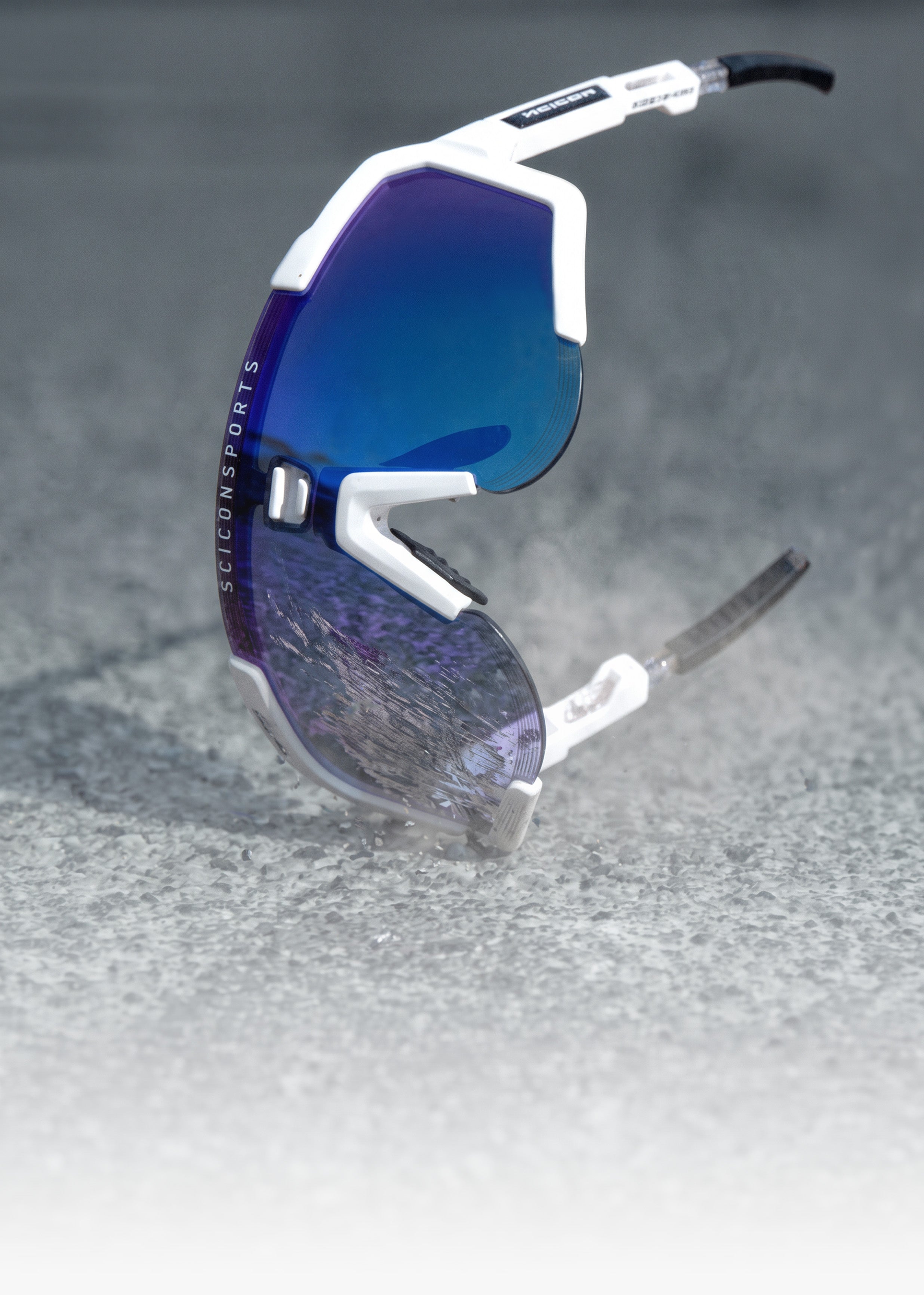 White/Multimirror Red Aeroscope Sport Sunglasses