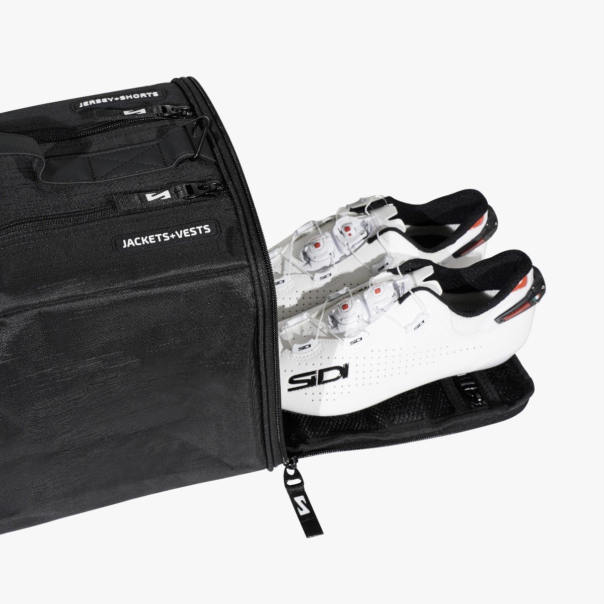 ESSENTIALS CYCLING KIT RACE DAY RAIN BAG