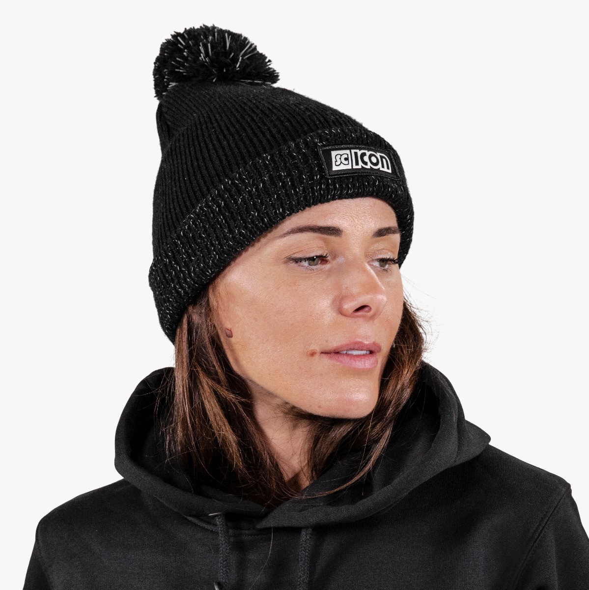 pom pom scicon beanie black bn03301