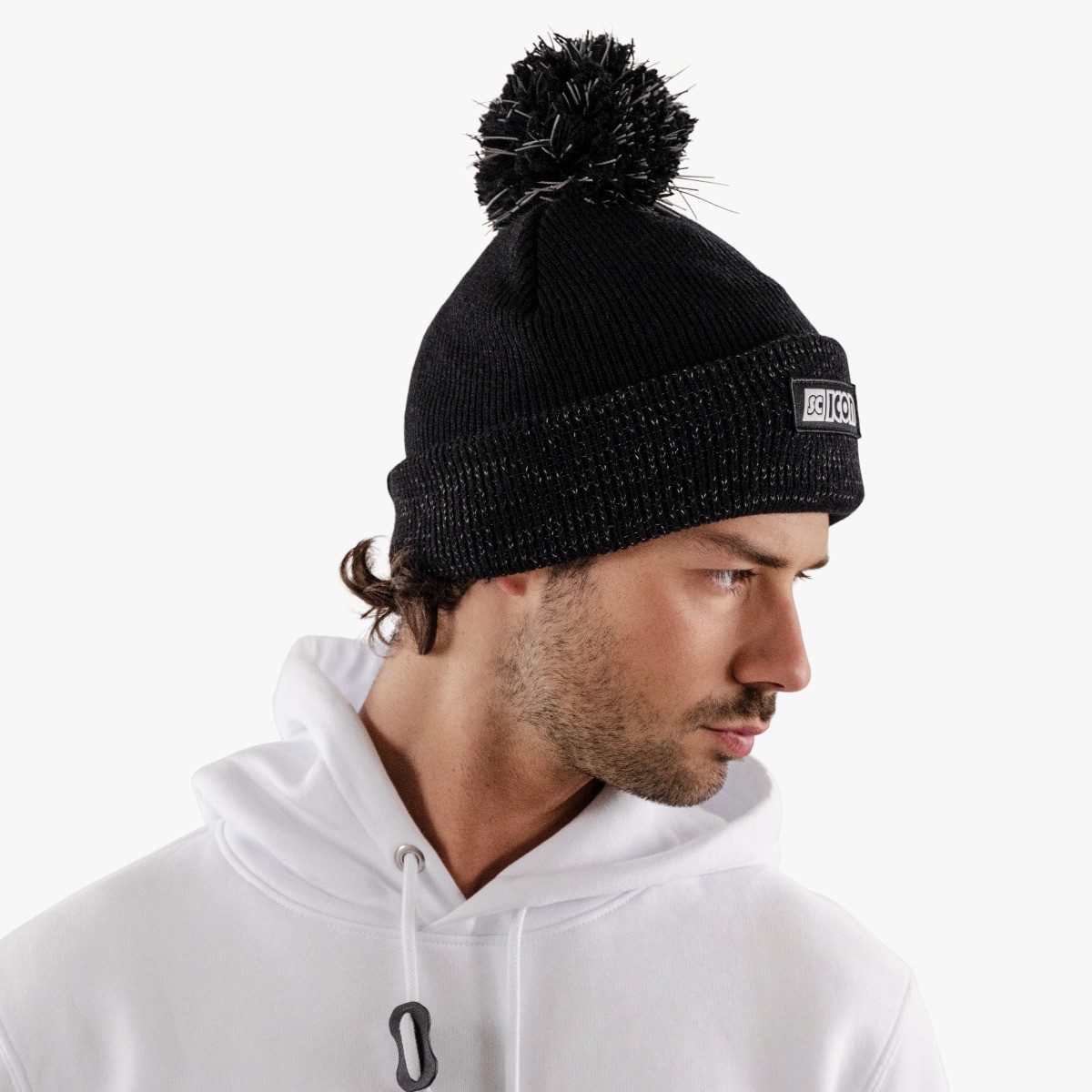 pom pom scicon beanie black bn03301