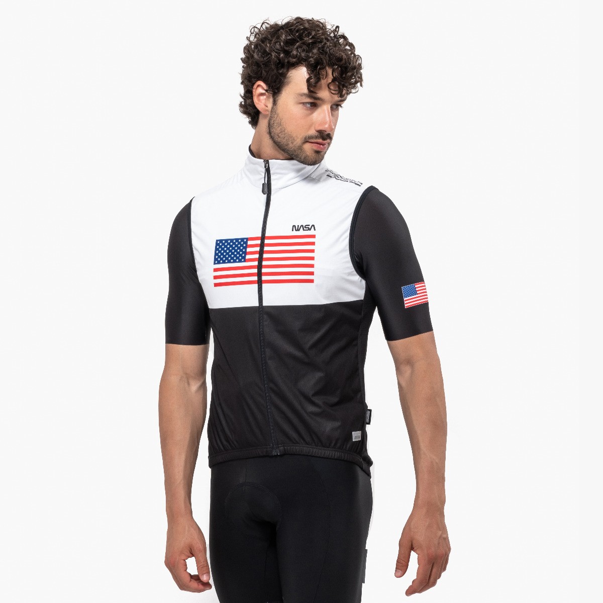 scicon-x-space-agency-cycling-wind-vest-10-black-wv11011