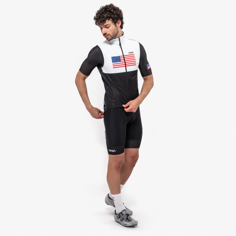 scicon-x-space-agency-cycling-wind-vest-10-black-wv11011